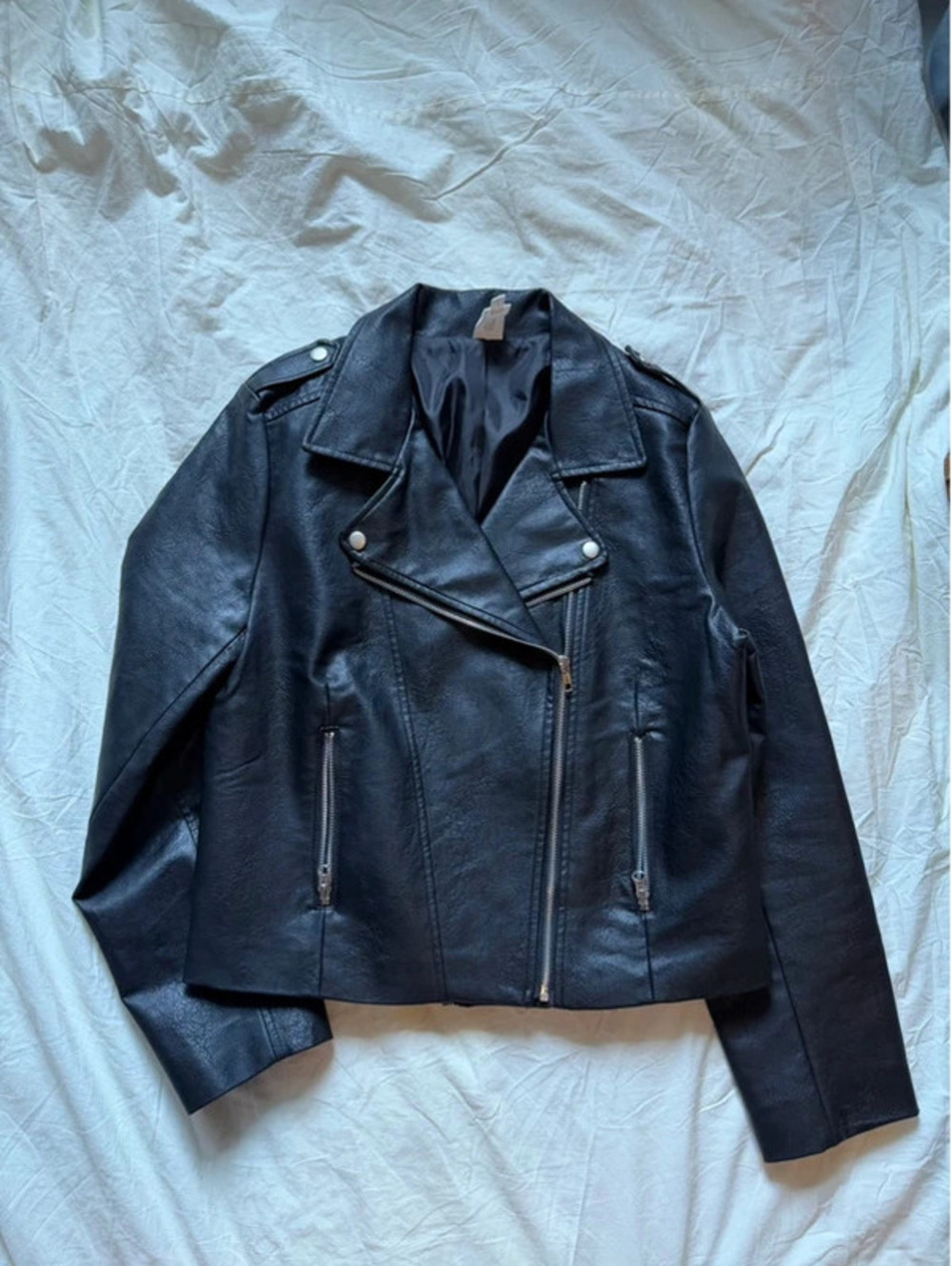 VICI Black Faux Leather Moto Biker Jacket Womens M Silver Hardware Whimsigoth